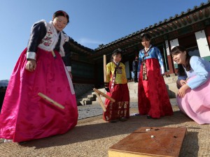 출처:  위키백과 (Korea.net, Korean Culture and Information Service)